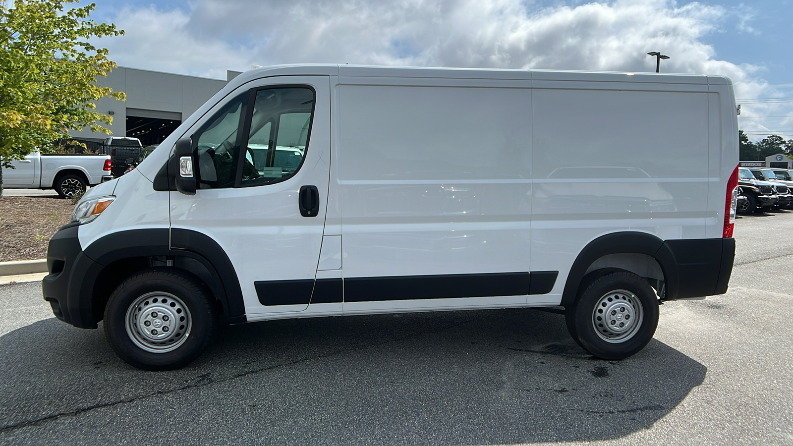 2024 Ram ProMaster Cargo Van Tradesman 8