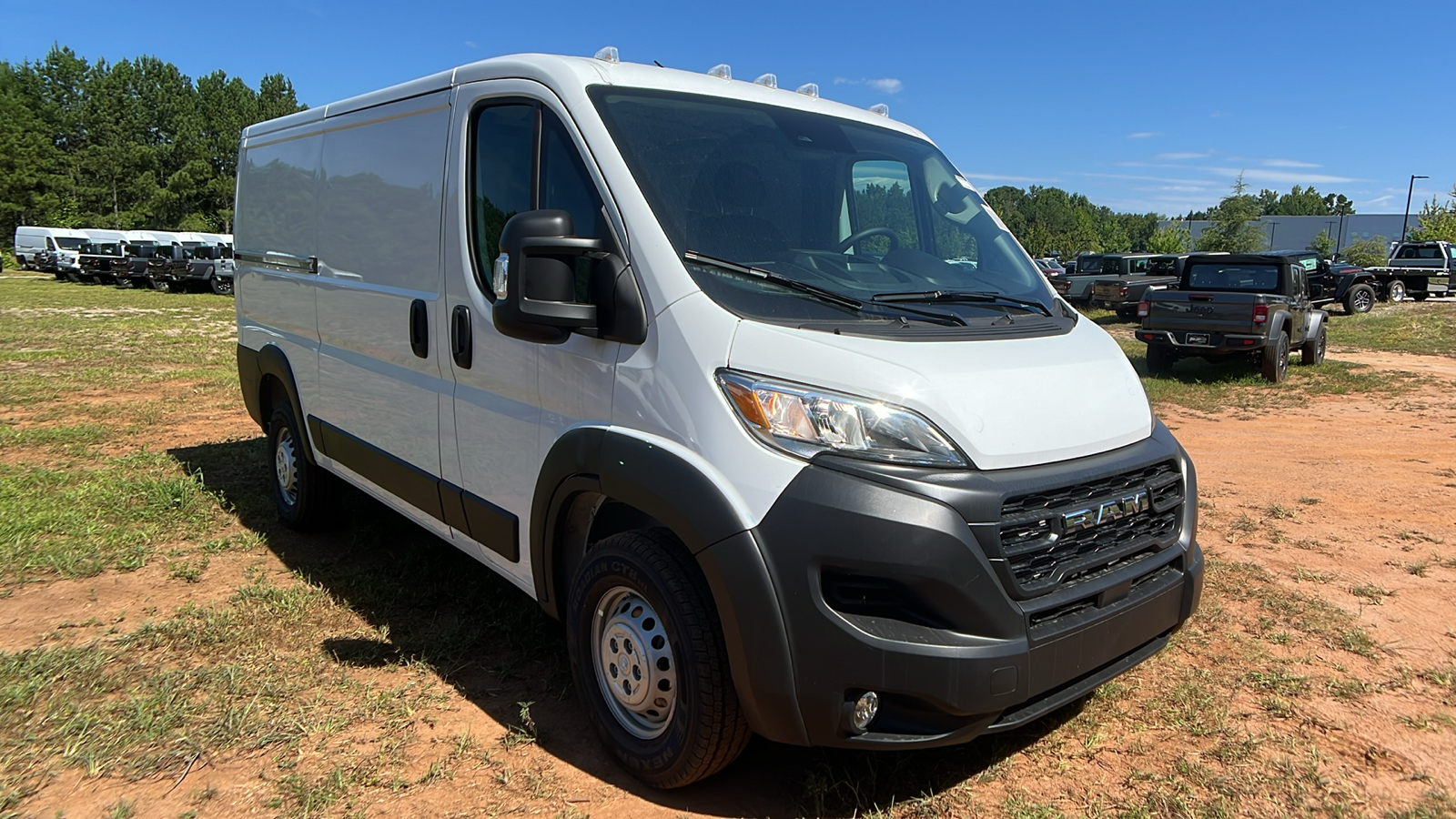 2024 Ram ProMaster Cargo Van Tradesman 3