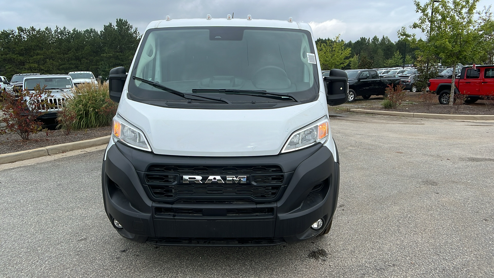 2024 Ram ProMaster Cargo Van Tradesman 2