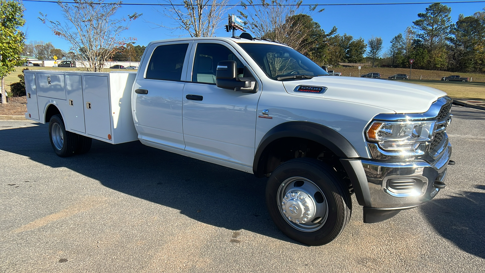 2024 Ram 5500 Chassis Cab Tradesman 3