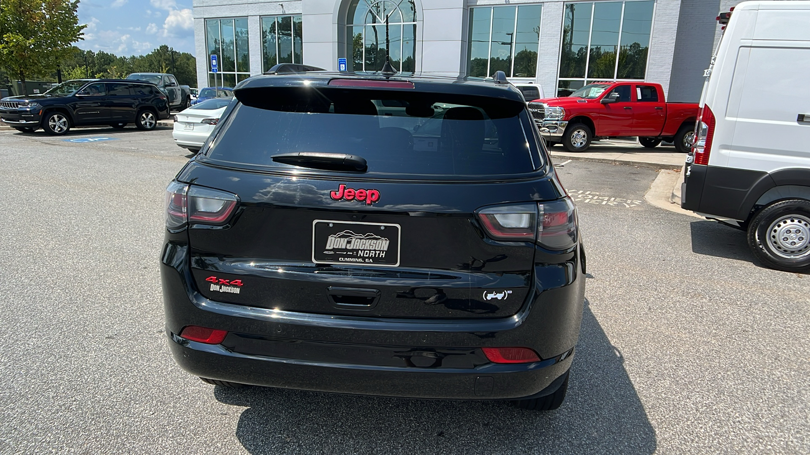 2023 Jeep Compass  6