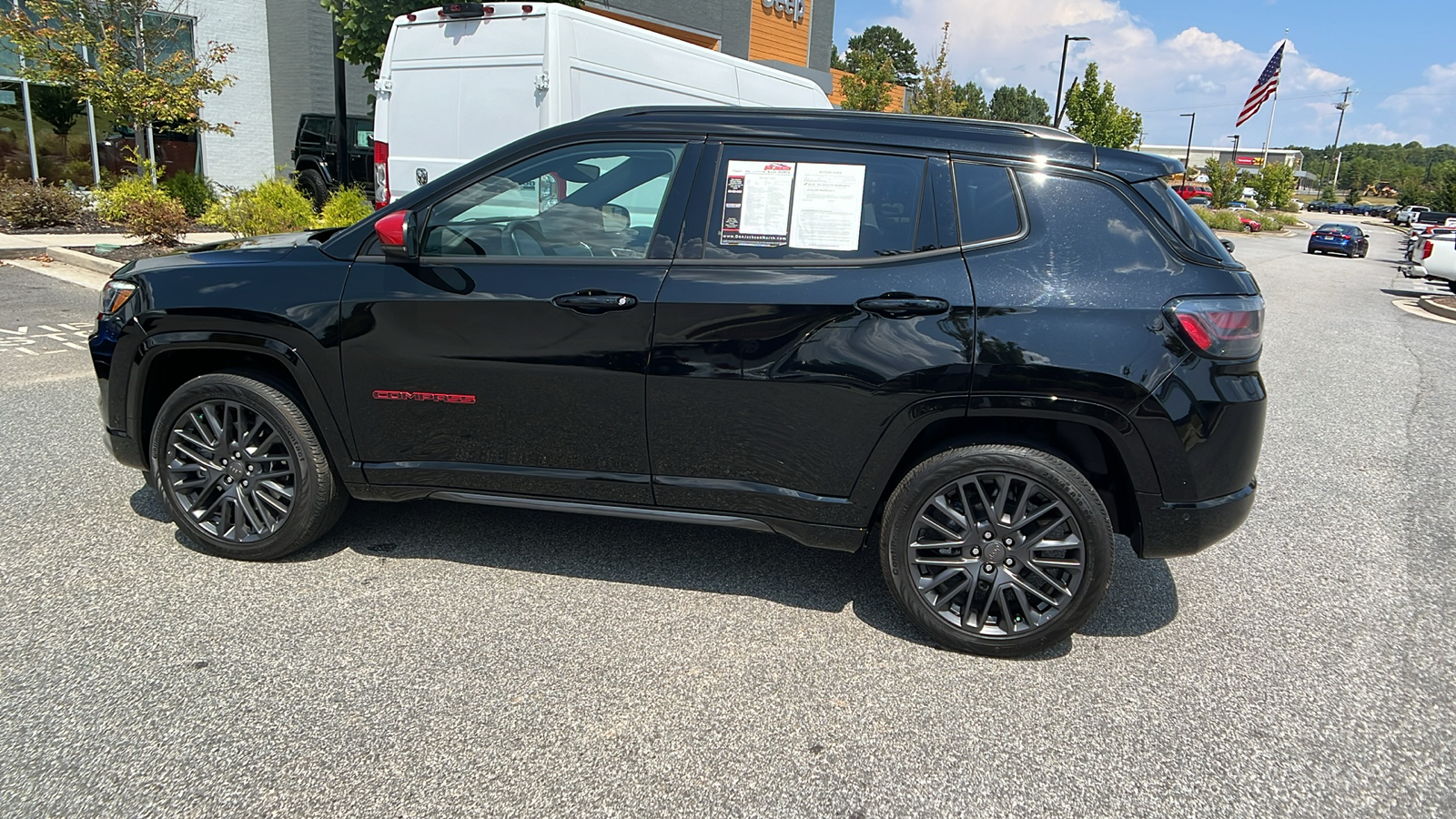 2023 Jeep Compass  8