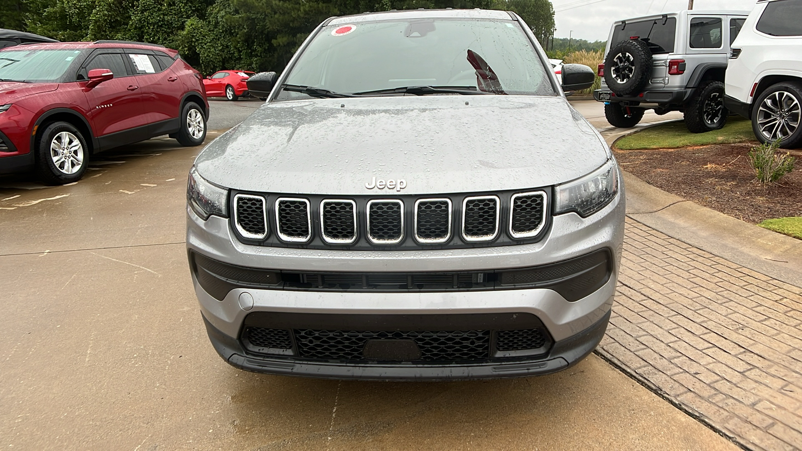 2023 Jeep Compass Sport 2