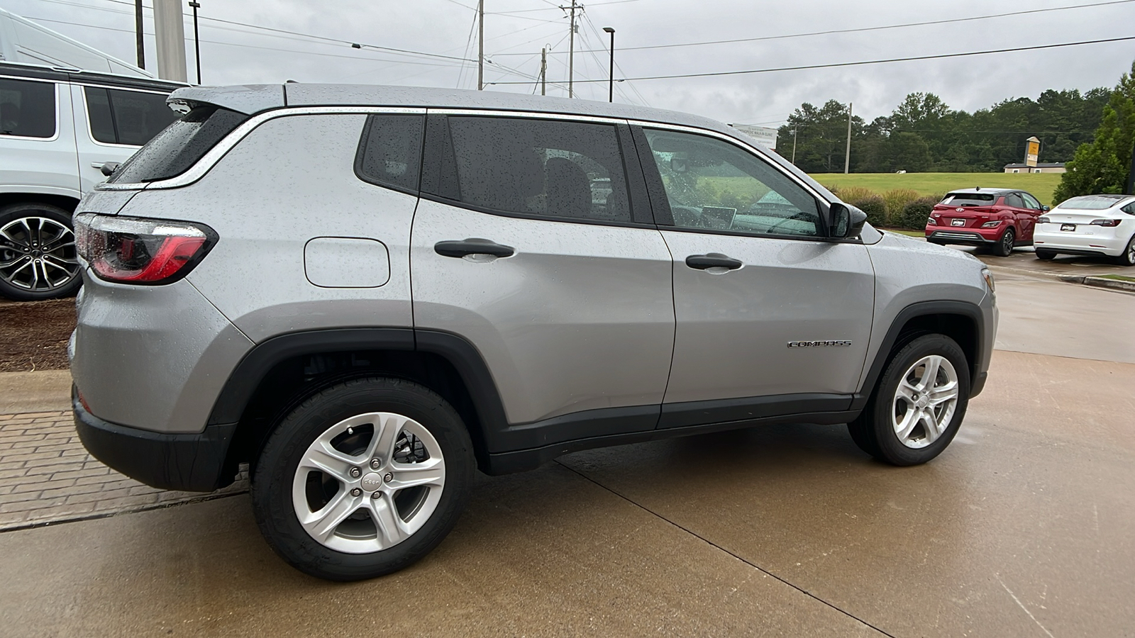 2023 Jeep Compass Sport 5