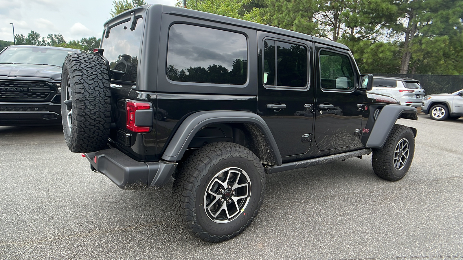 2024 Jeep Wrangler Rubicon 5