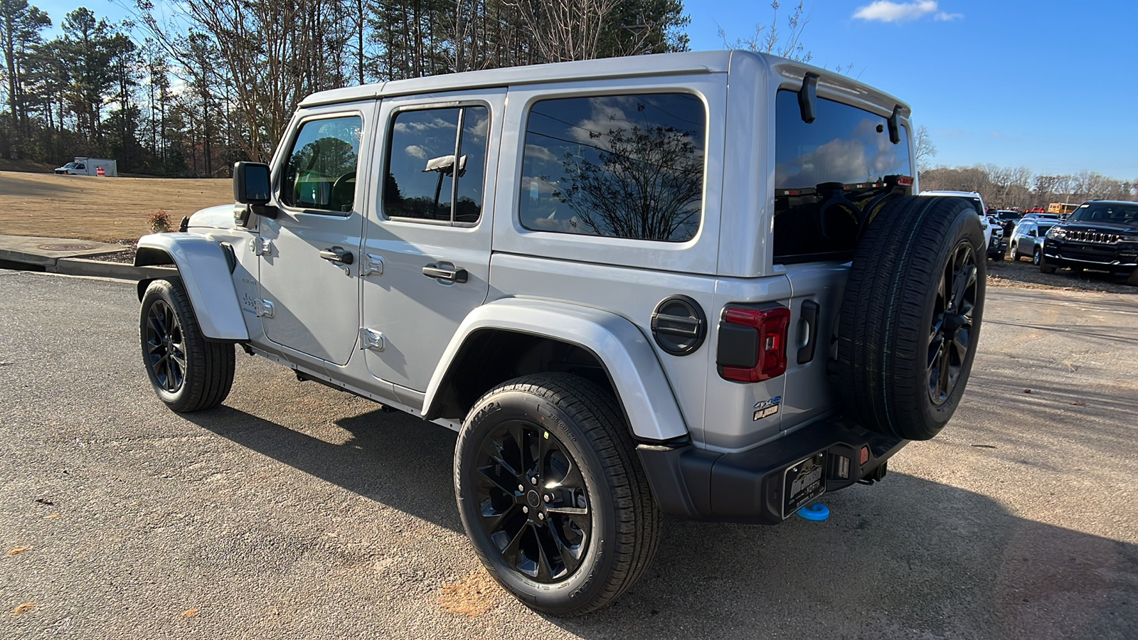 2024 Jeep Wrangler 4xe Sahara 7