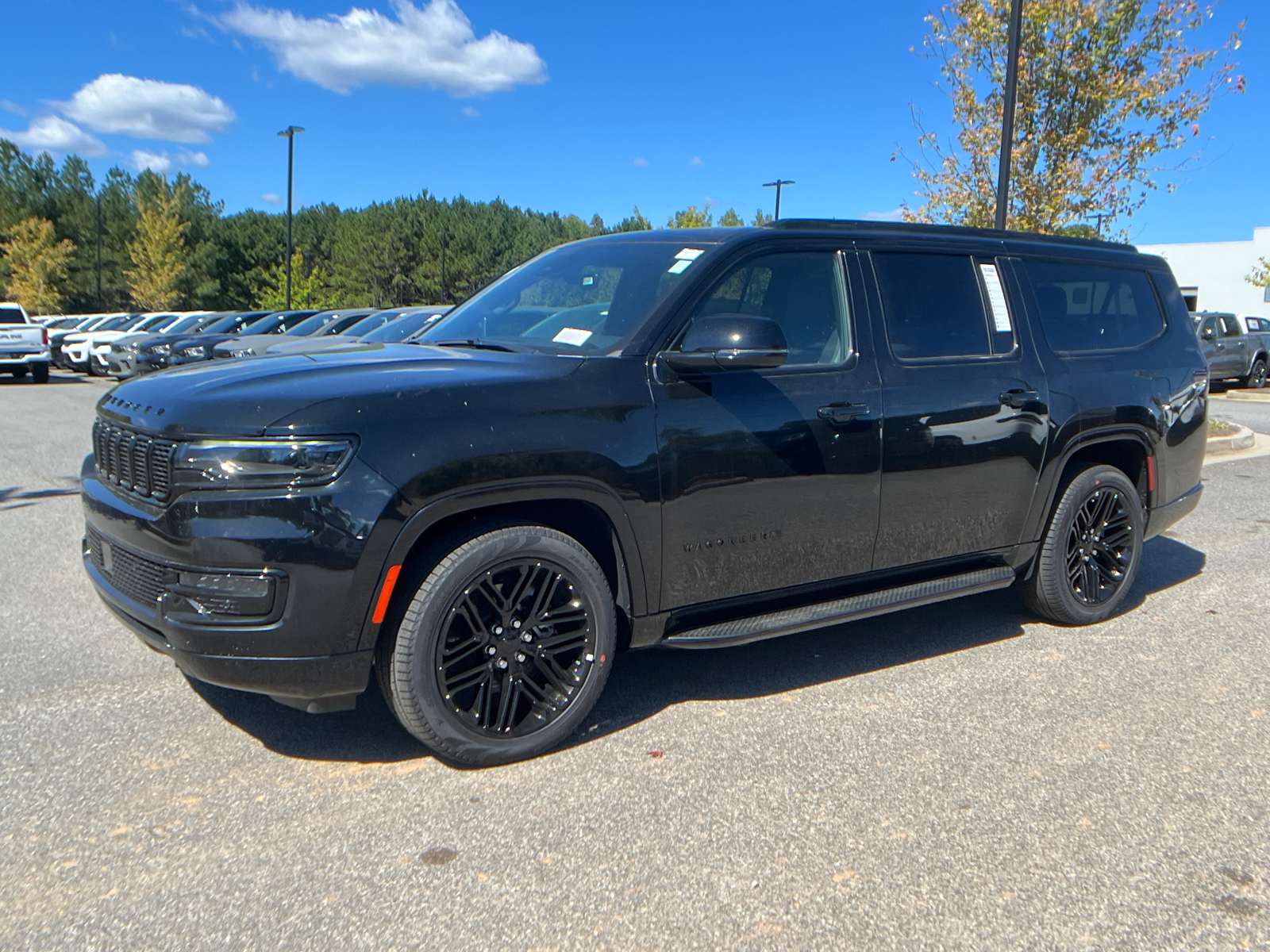 2024 Jeep Wagoneer L Series II Carbide 1