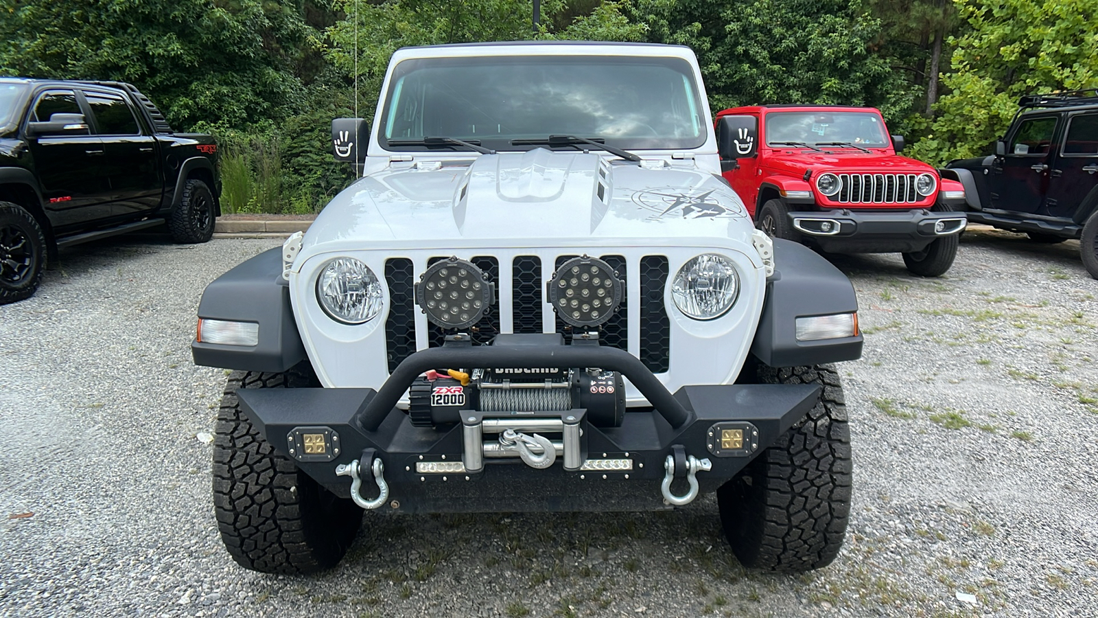 2021 Jeep Gladiator Sport 2