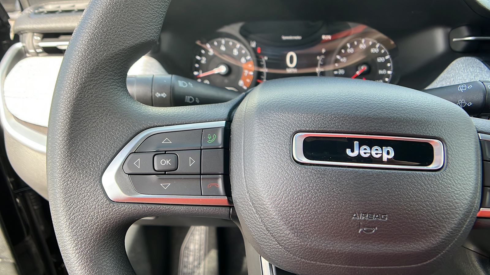 2024 Jeep Compass Sport 17