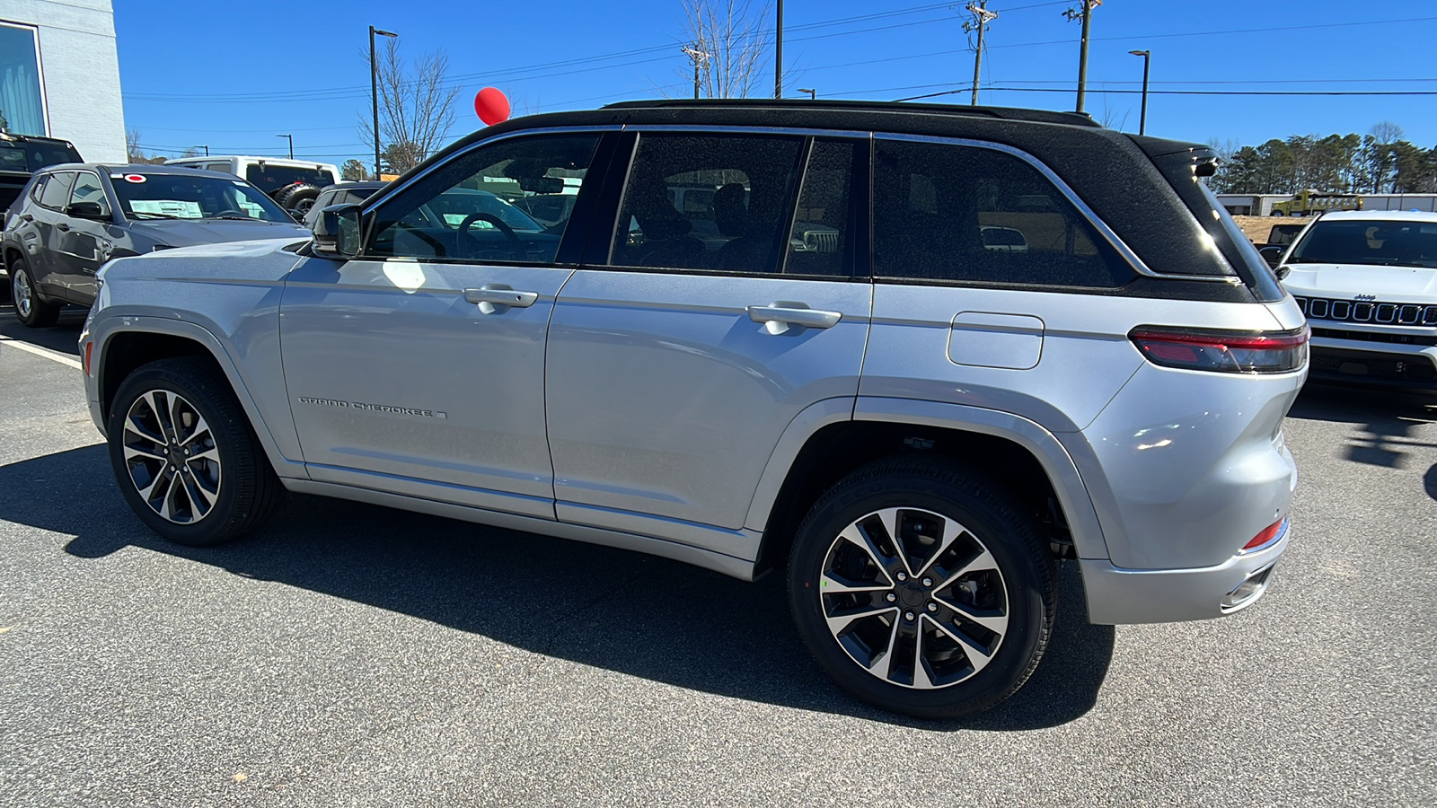 2024 Jeep Grand Cherokee Overland 7