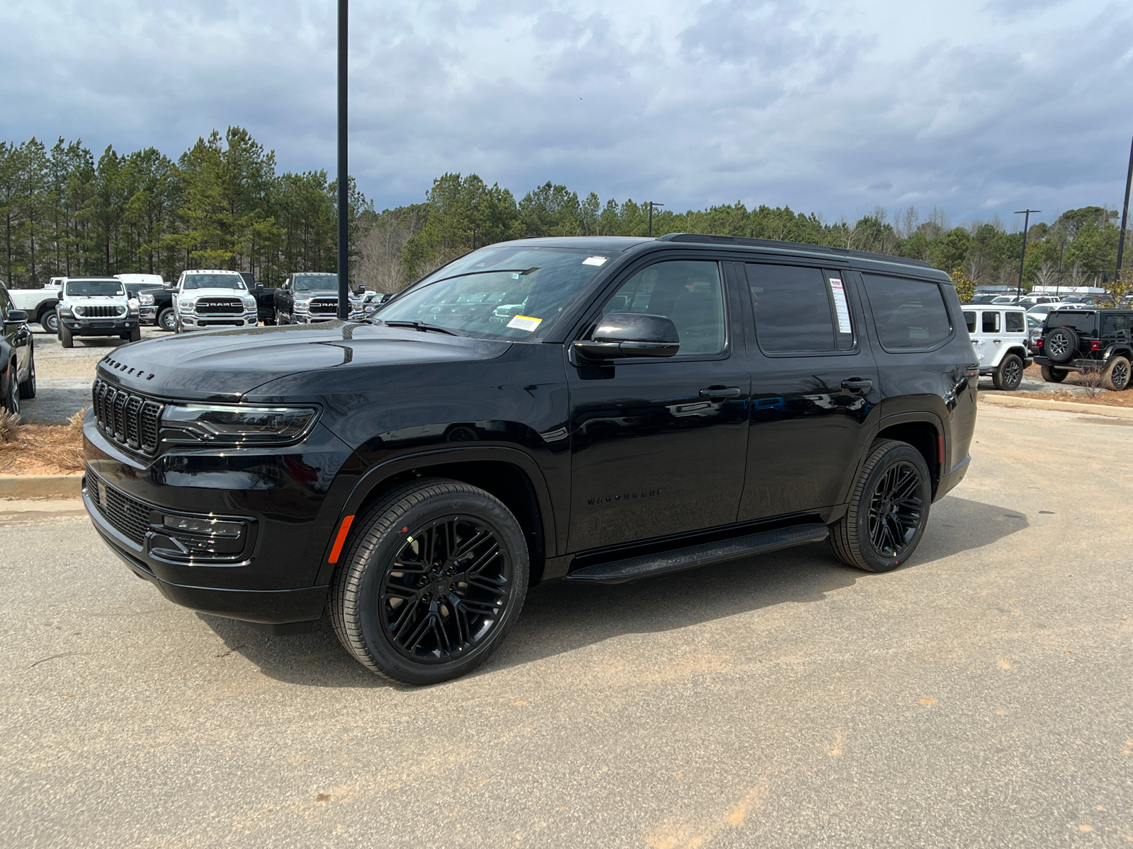 2024 Jeep Wagoneer Series II Carbide 1