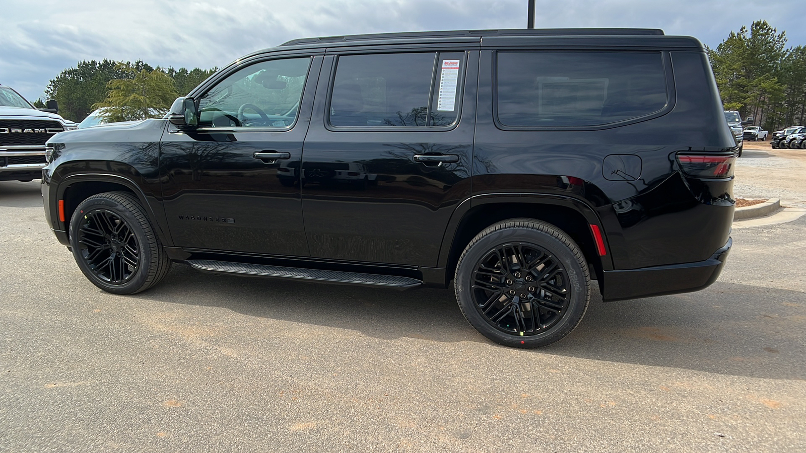 2024 Jeep Wagoneer Series II Carbide 8