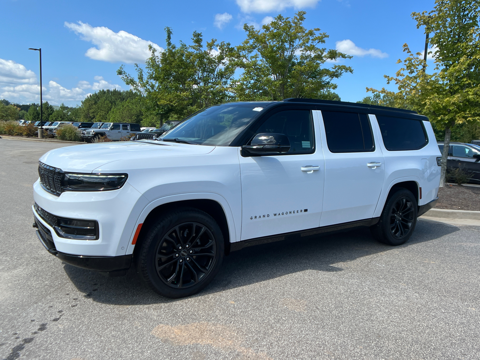 2024 Jeep Grand Wagoneer L Series II 1