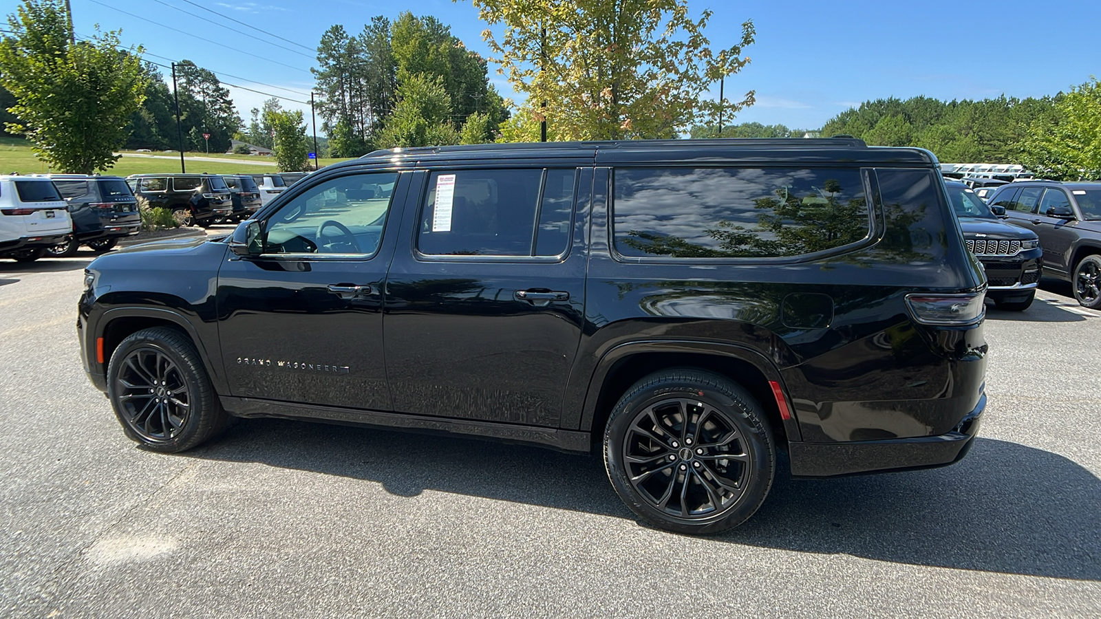 2024 Wagoneer Grand Wagoneer L  8