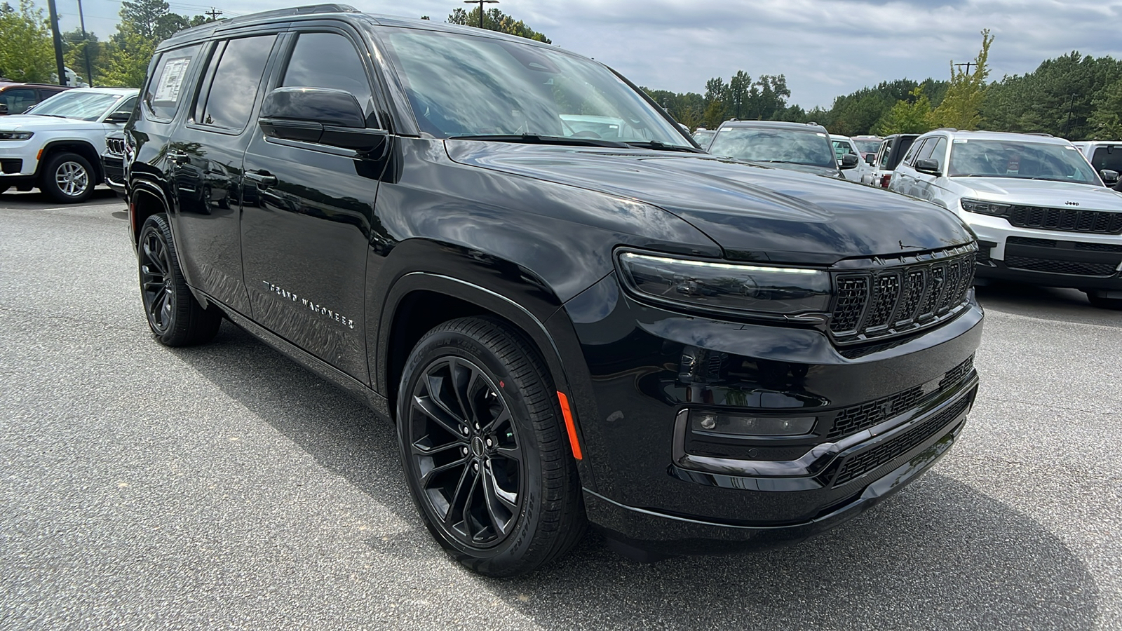 2024 Jeep Grand Wagoneer Series III Obsidian 3