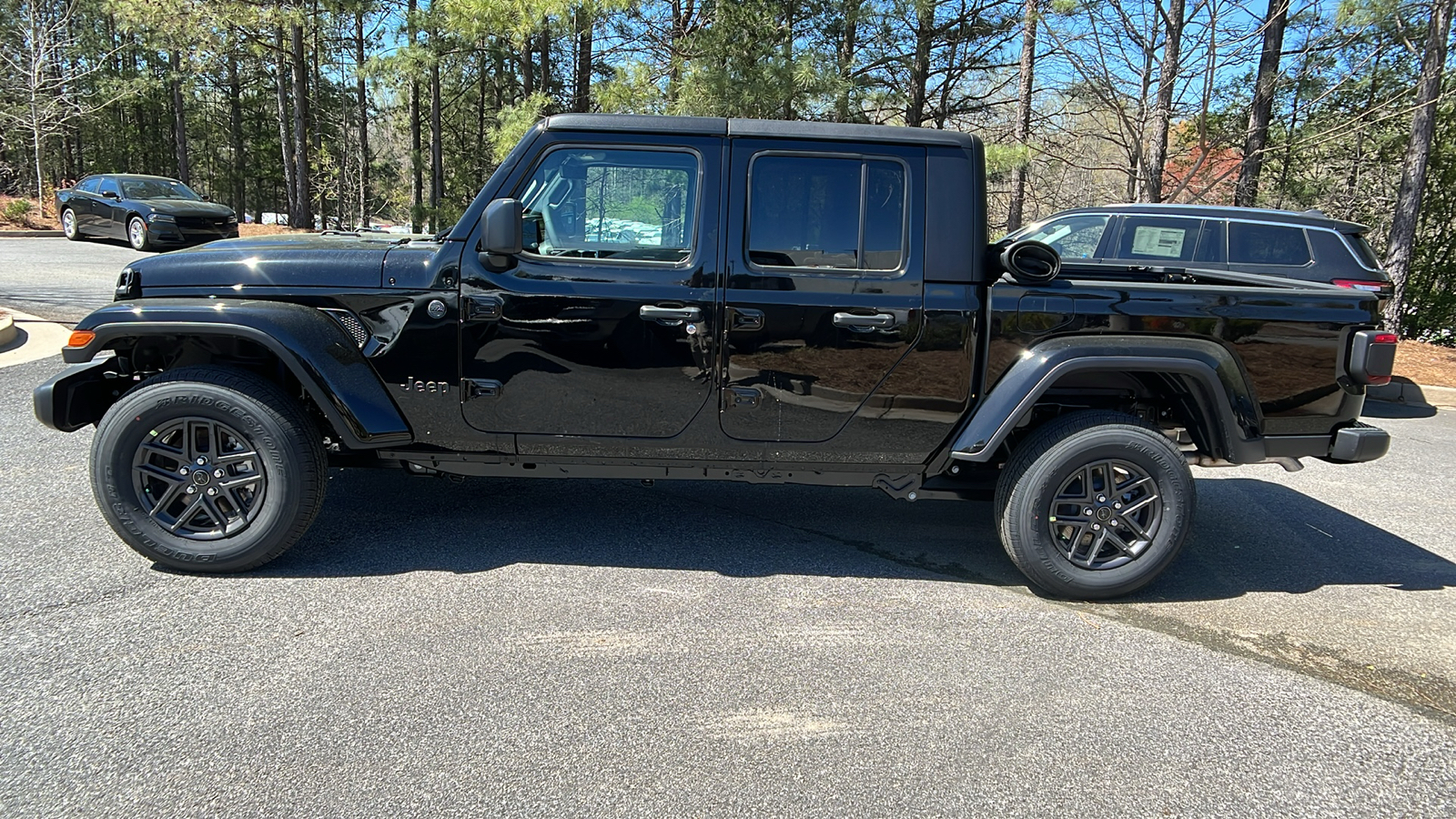 2024 Jeep Gladiator Sport S 8