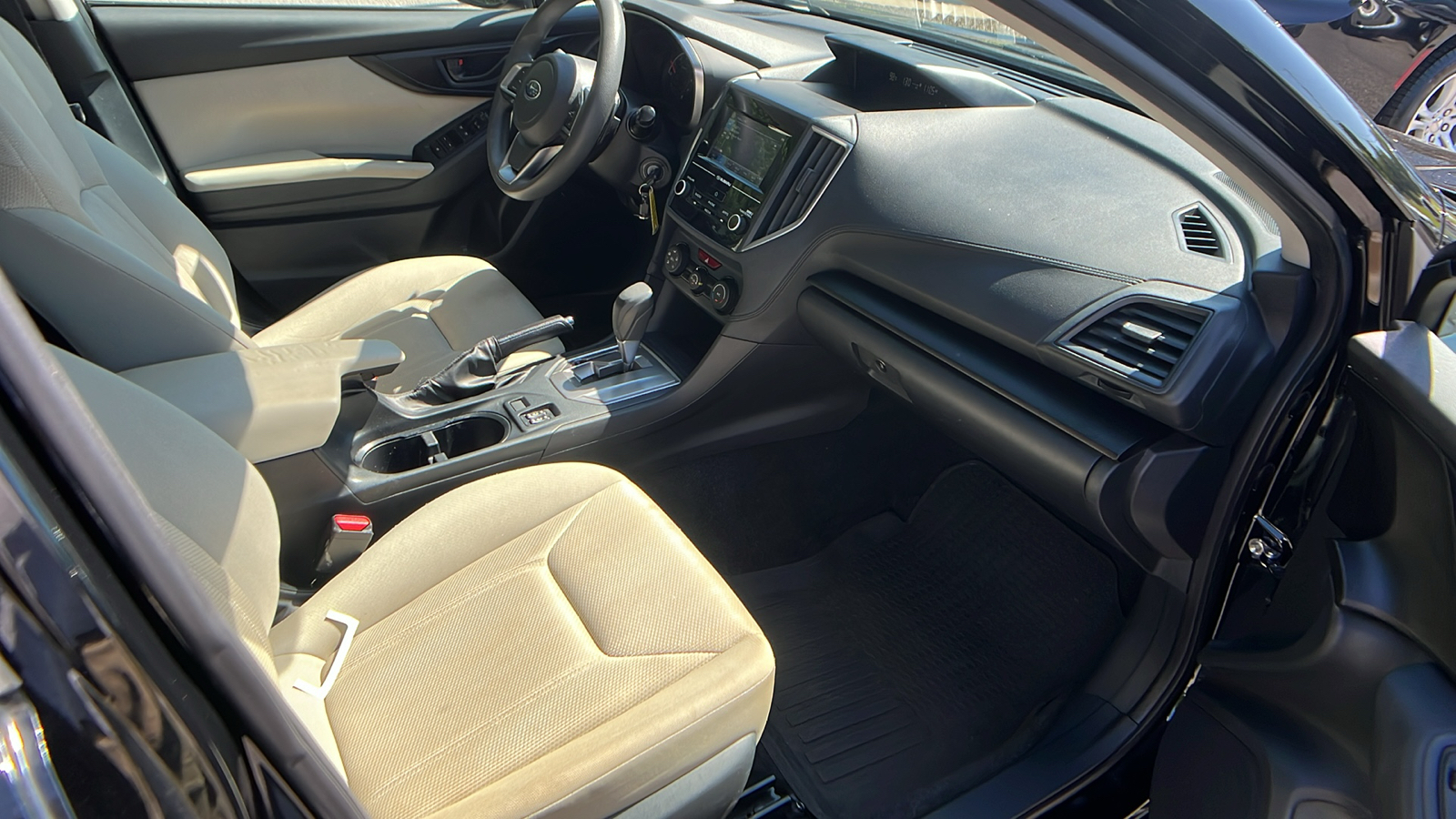 2018 Subaru Impreza Premium 14