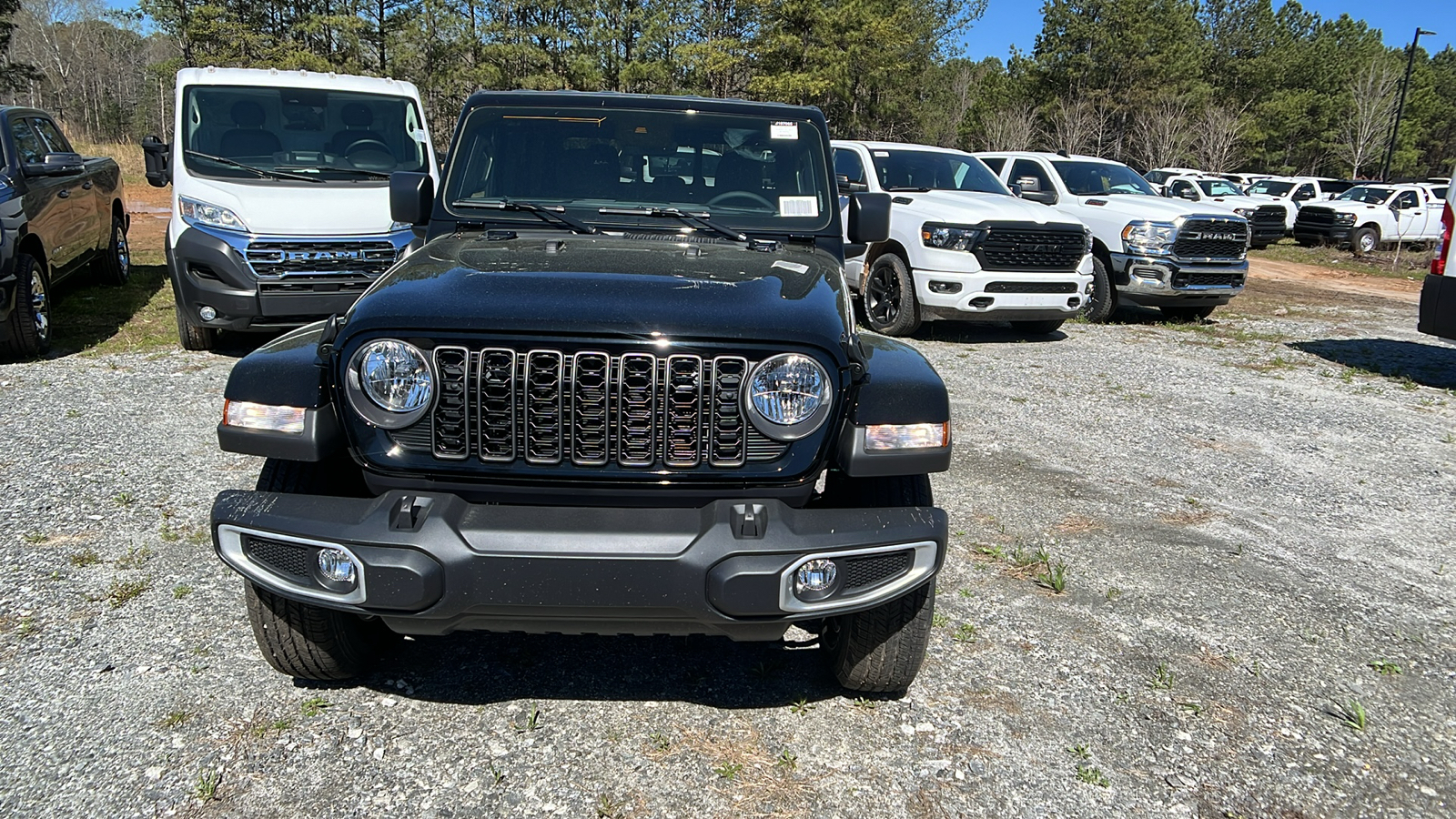 2024 Jeep Gladiator Sport S 2