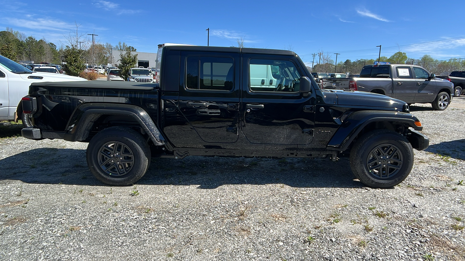 2024 Jeep Gladiator Sport S 4