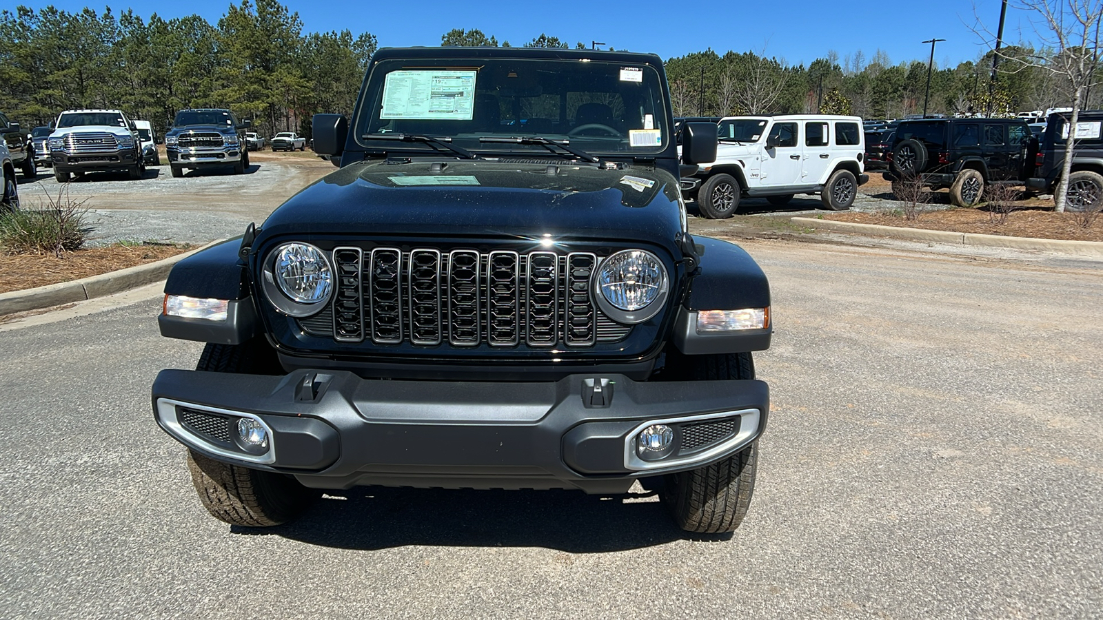 2024 Jeep Gladiator Sport S 2