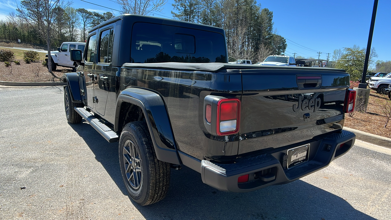 2024 Jeep Gladiator Sport S 7