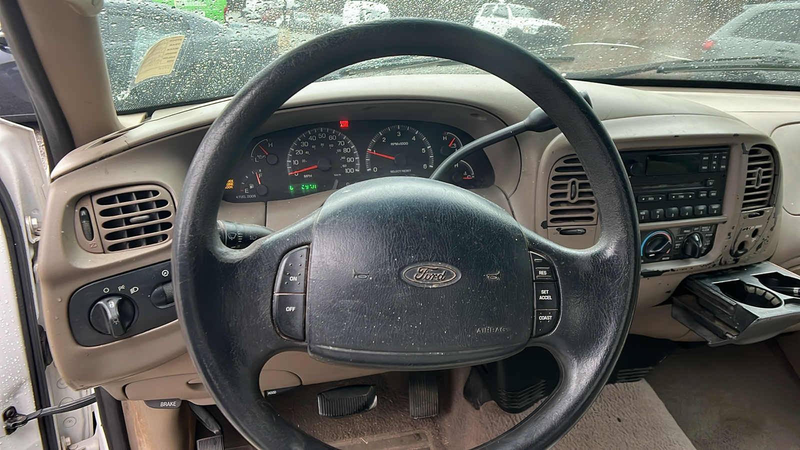 2000 Ford F-150  14