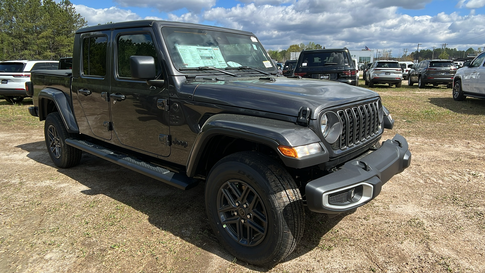 2024 Jeep Gladiator Sport S 3