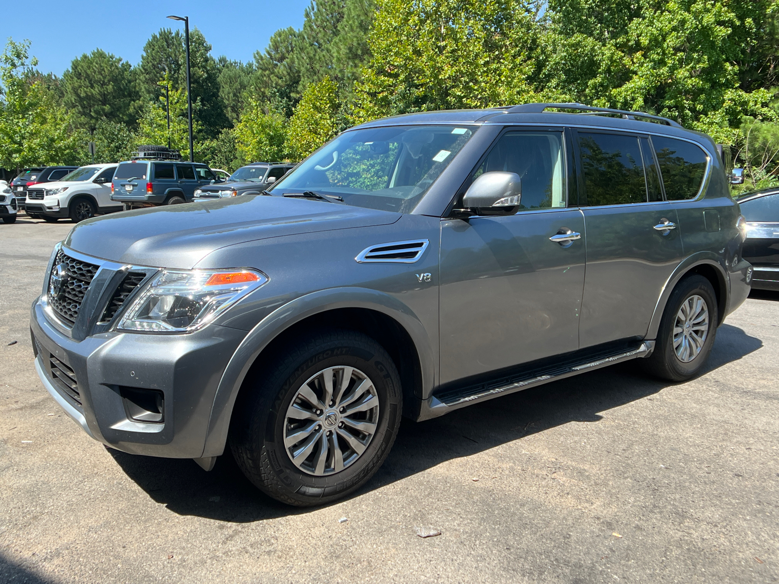 2018 Nissan Armada SV 1