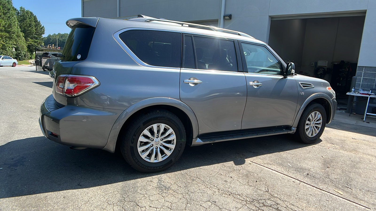 2018 Nissan Armada SV 5