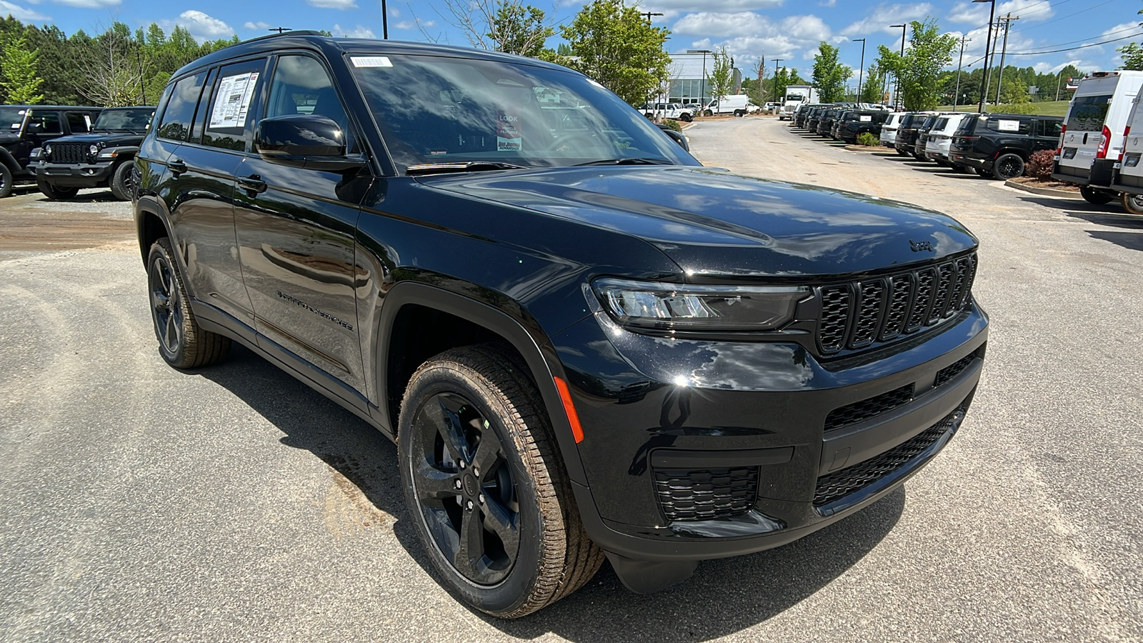 2024 Jeep Grand Cherokee L Altitude 3