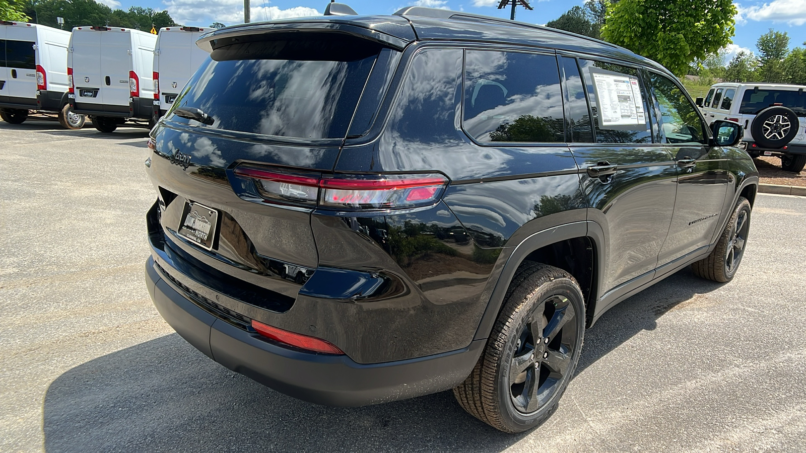 2024 Jeep Grand Cherokee L Altitude 5