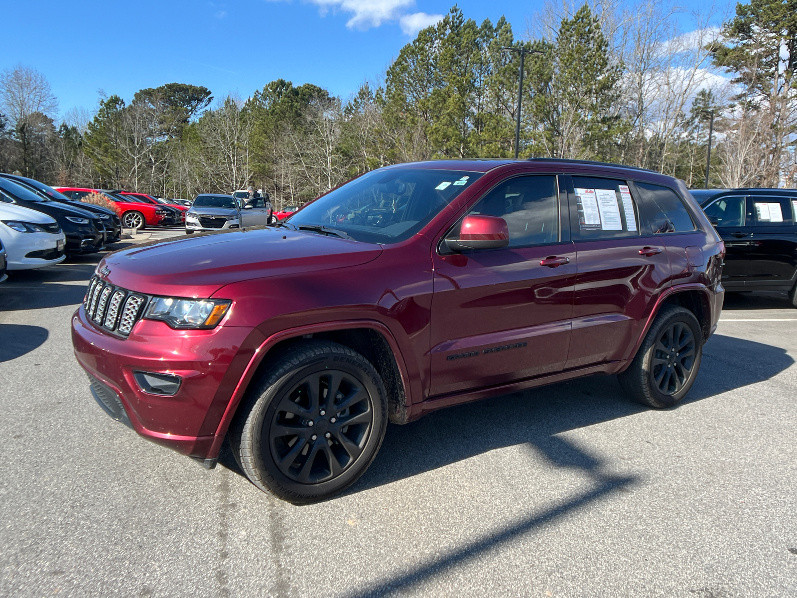 2019 Jeep Grand Cherokee Altitude 1