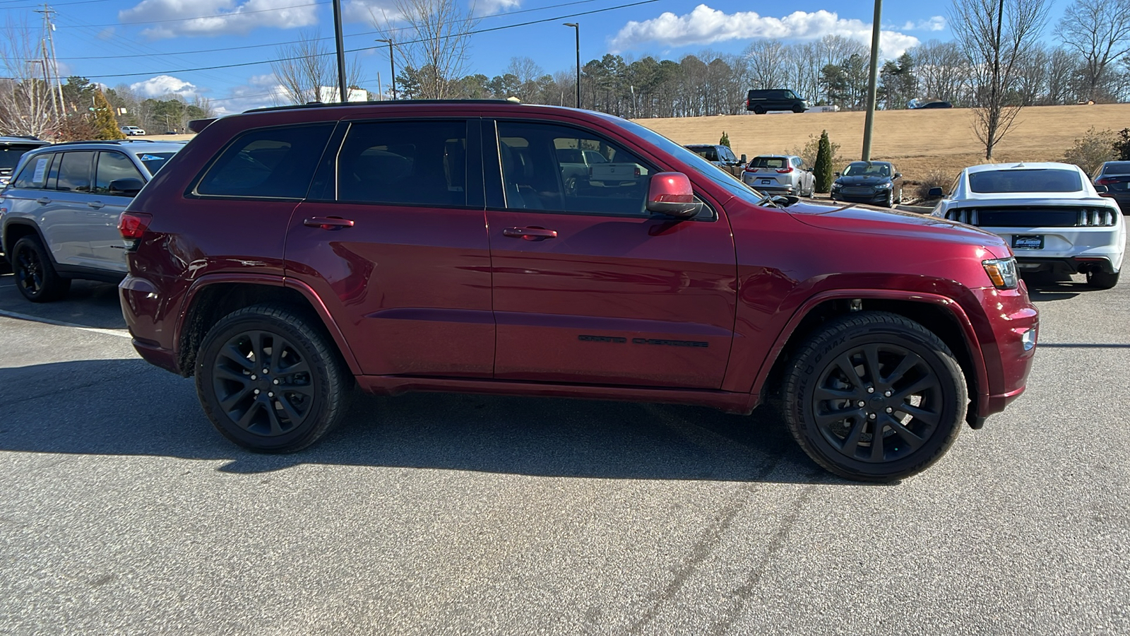 2019 Jeep Grand Cherokee Altitude 4