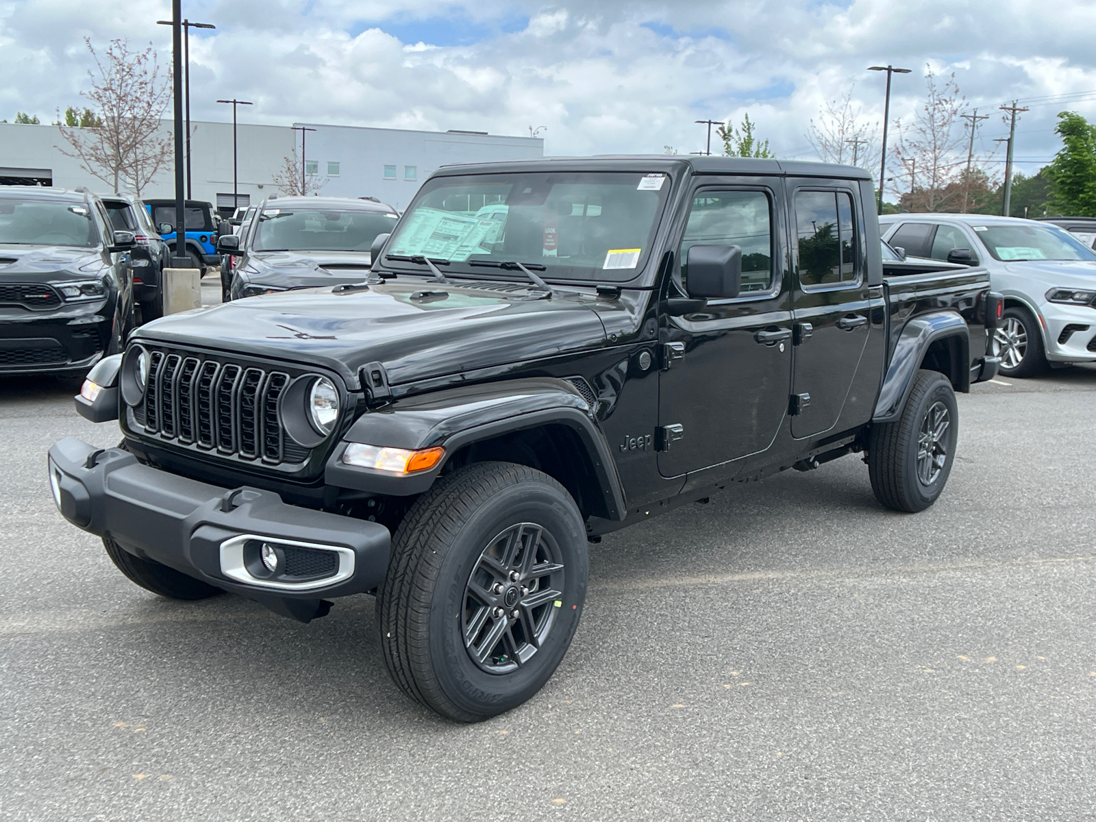 2024 Jeep Gladiator Sport S 1