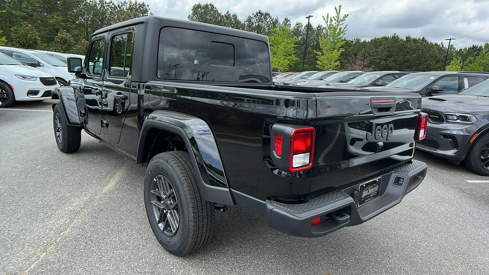 2024 Jeep Gladiator Sport S 7