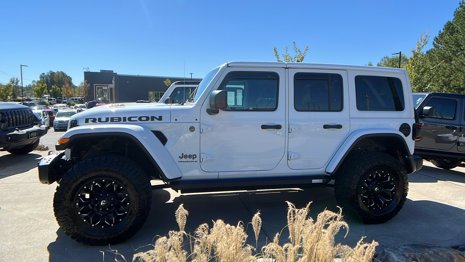 2023 Jeep Wrangler Rubicon 392 7