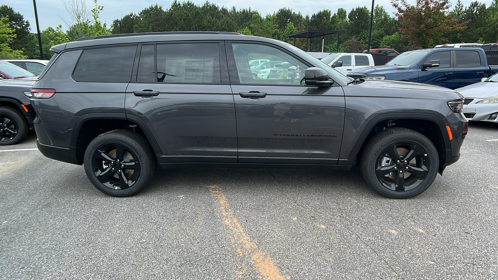 2024 Jeep Grand Cherokee L Altitude X 4