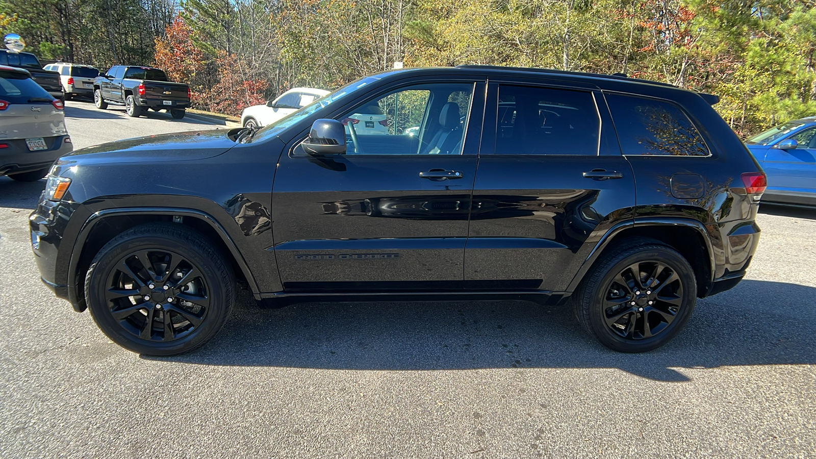 2020 Jeep Grand Cherokee Altitude 8