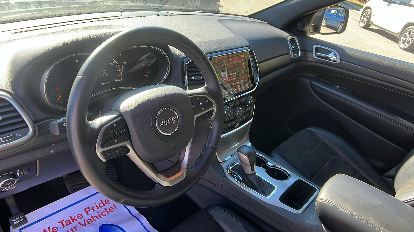 2020 Jeep Grand Cherokee Altitude 19