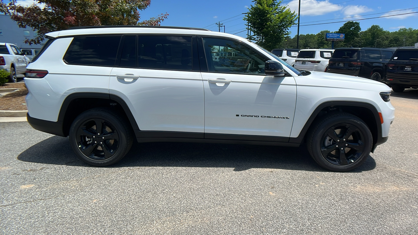 2024 Jeep Grand Cherokee L Altitude 4