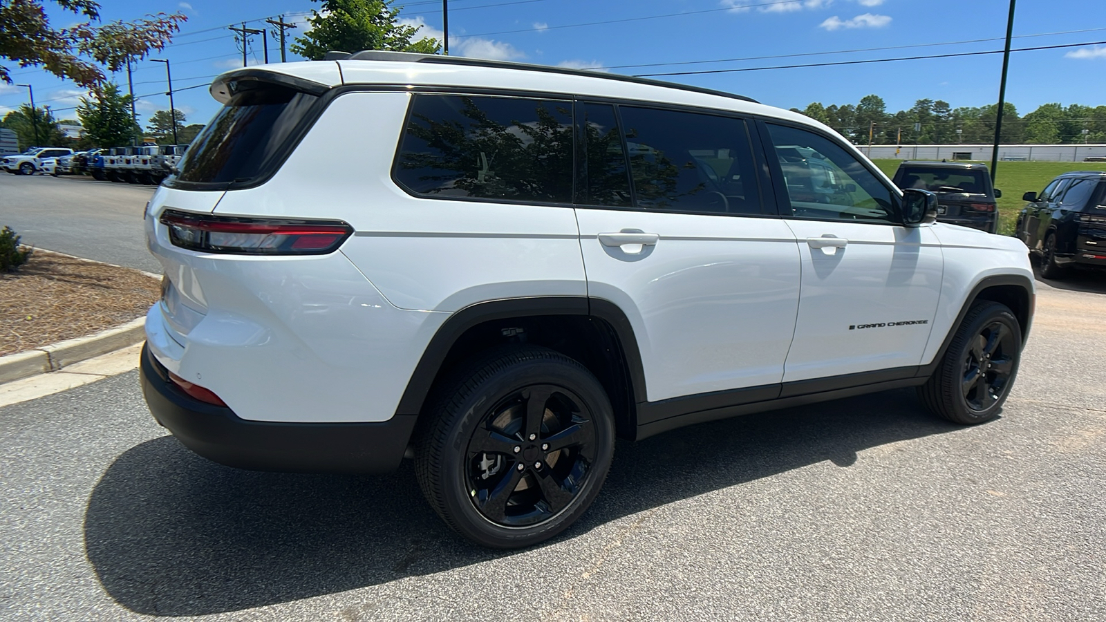 2024 Jeep Grand Cherokee L Altitude 5