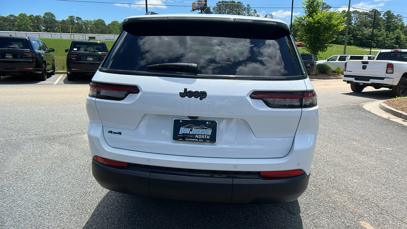 2024 Jeep Grand Cherokee L Altitude 6