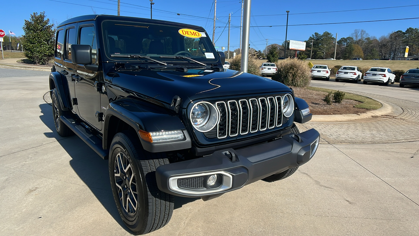 2024 Jeep Wrangler Sahara 3