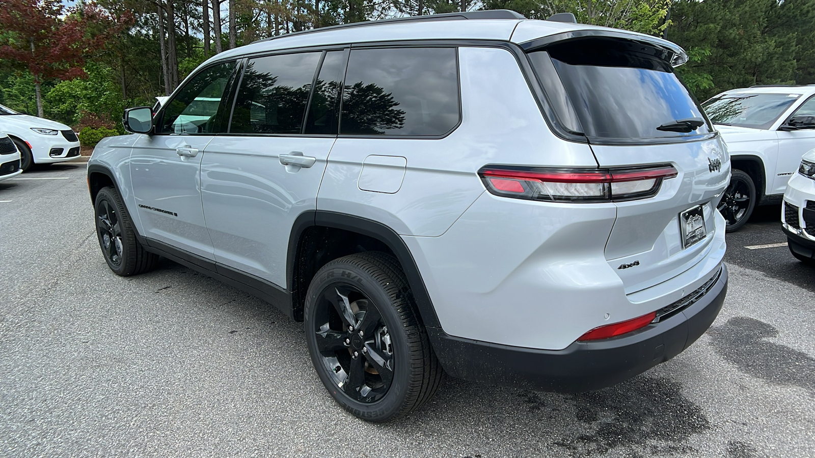 2024 Jeep Grand Cherokee L Altitude 7