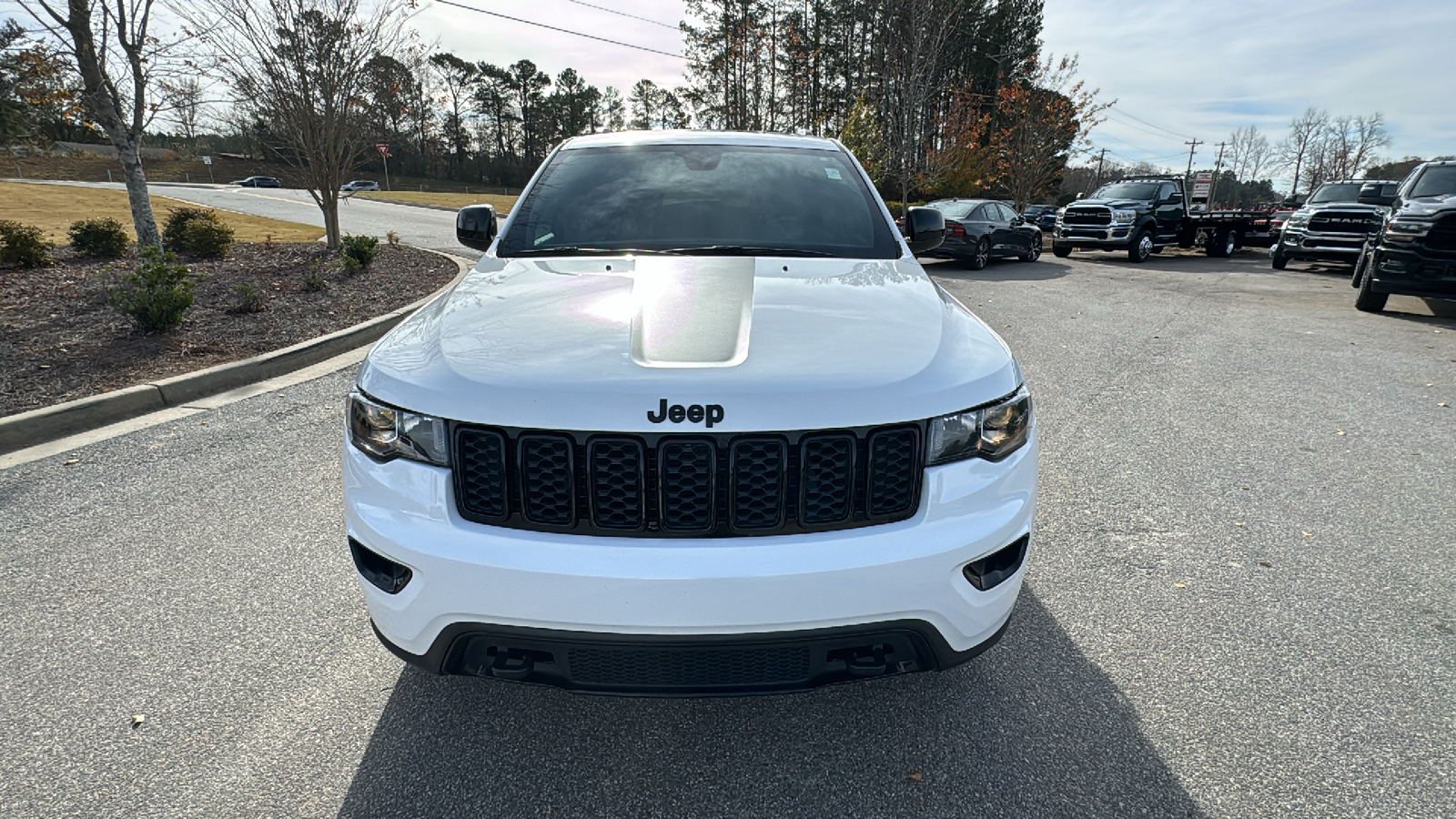 2019 Jeep Grand Cherokee Upland 2