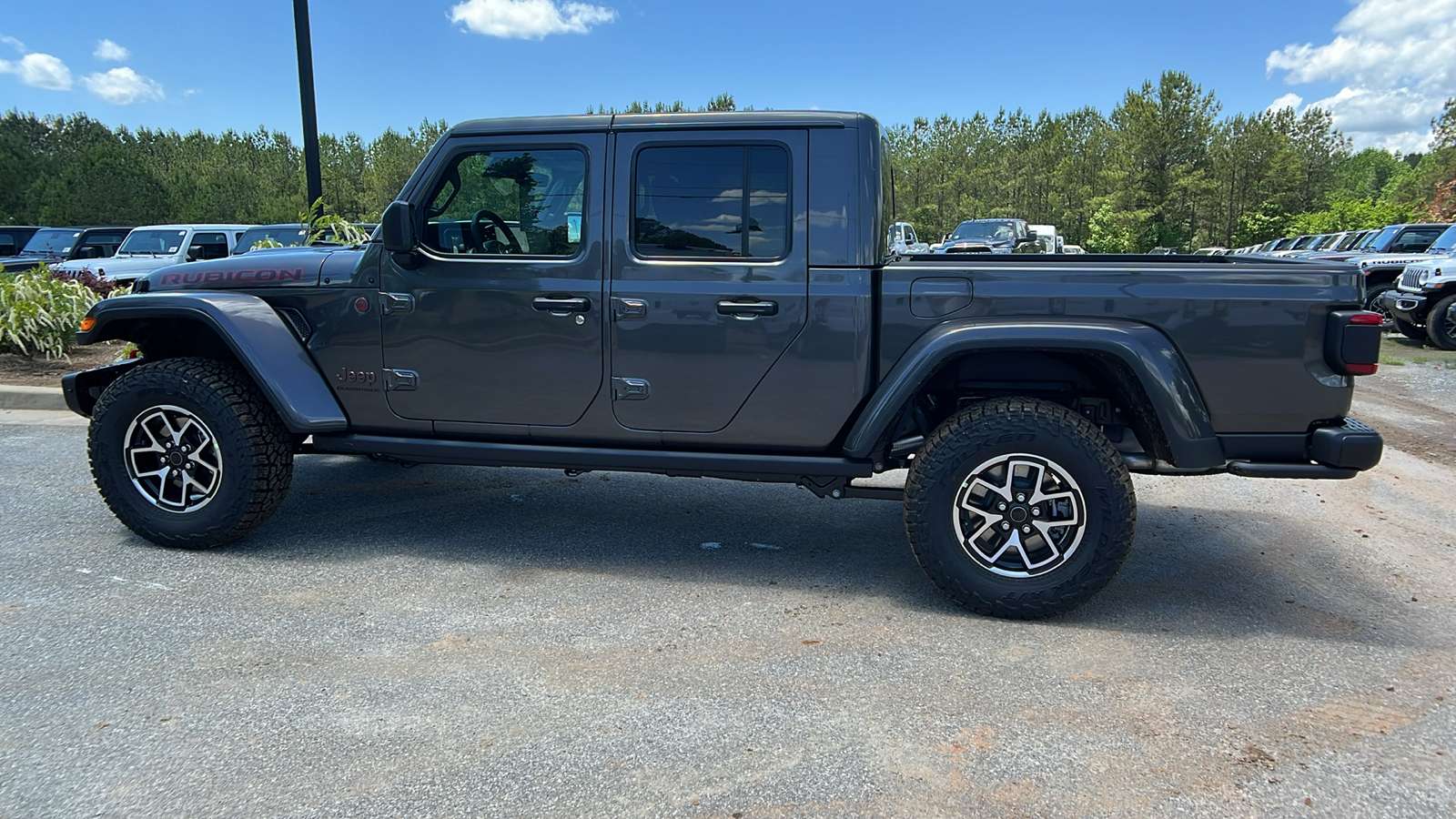 2024 Jeep Gladiator Rubicon X 8