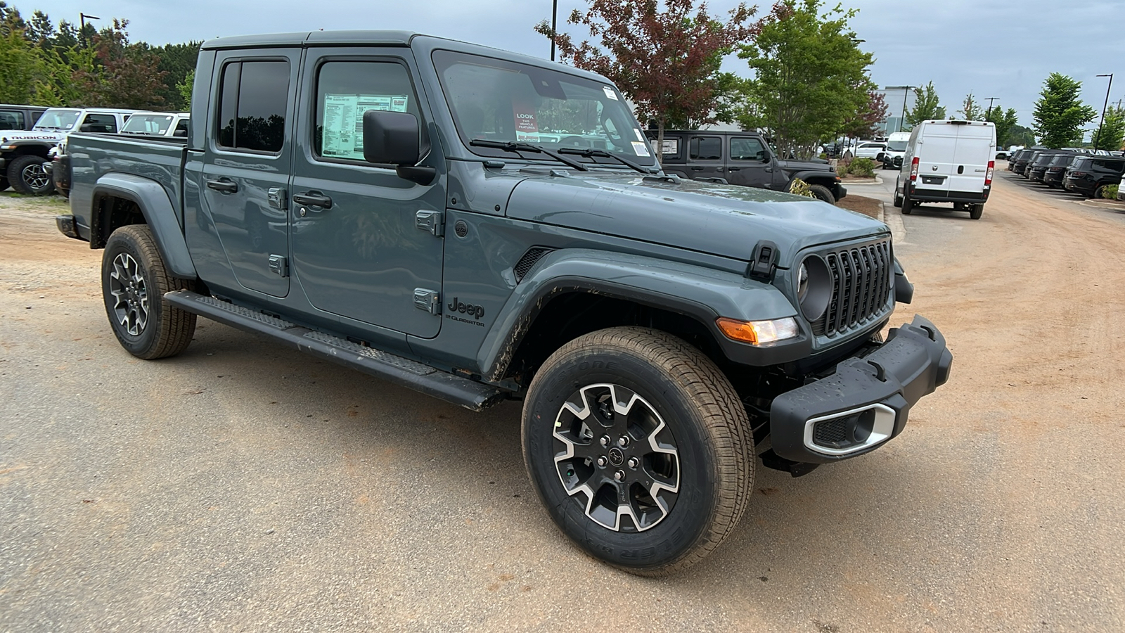 2024 Jeep Gladiator Sport S 3