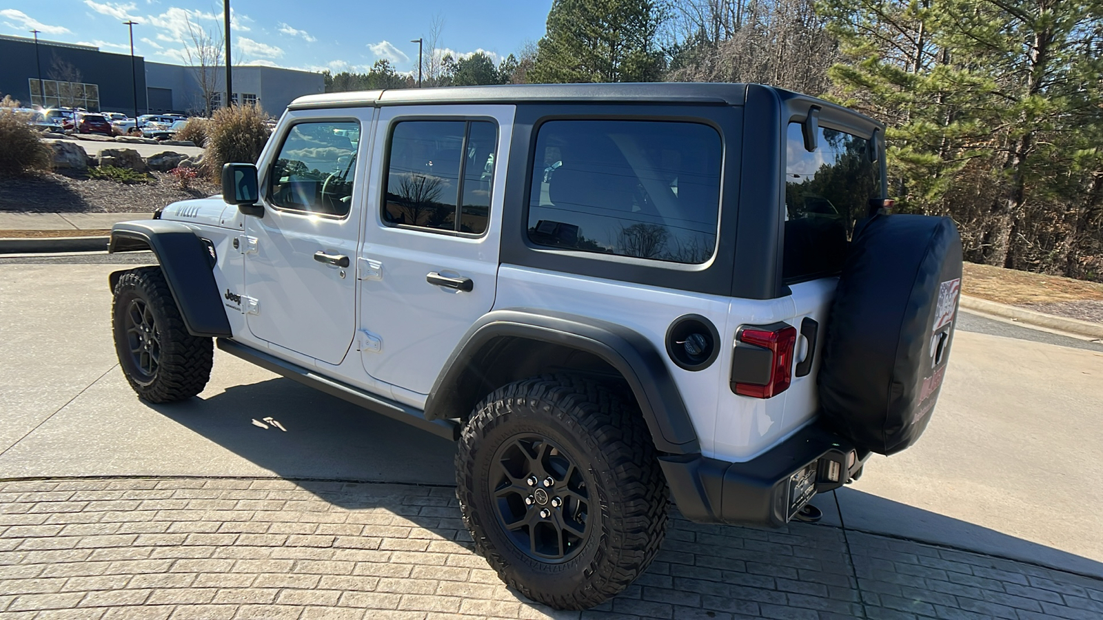 2024 Jeep Wrangler Willys 7