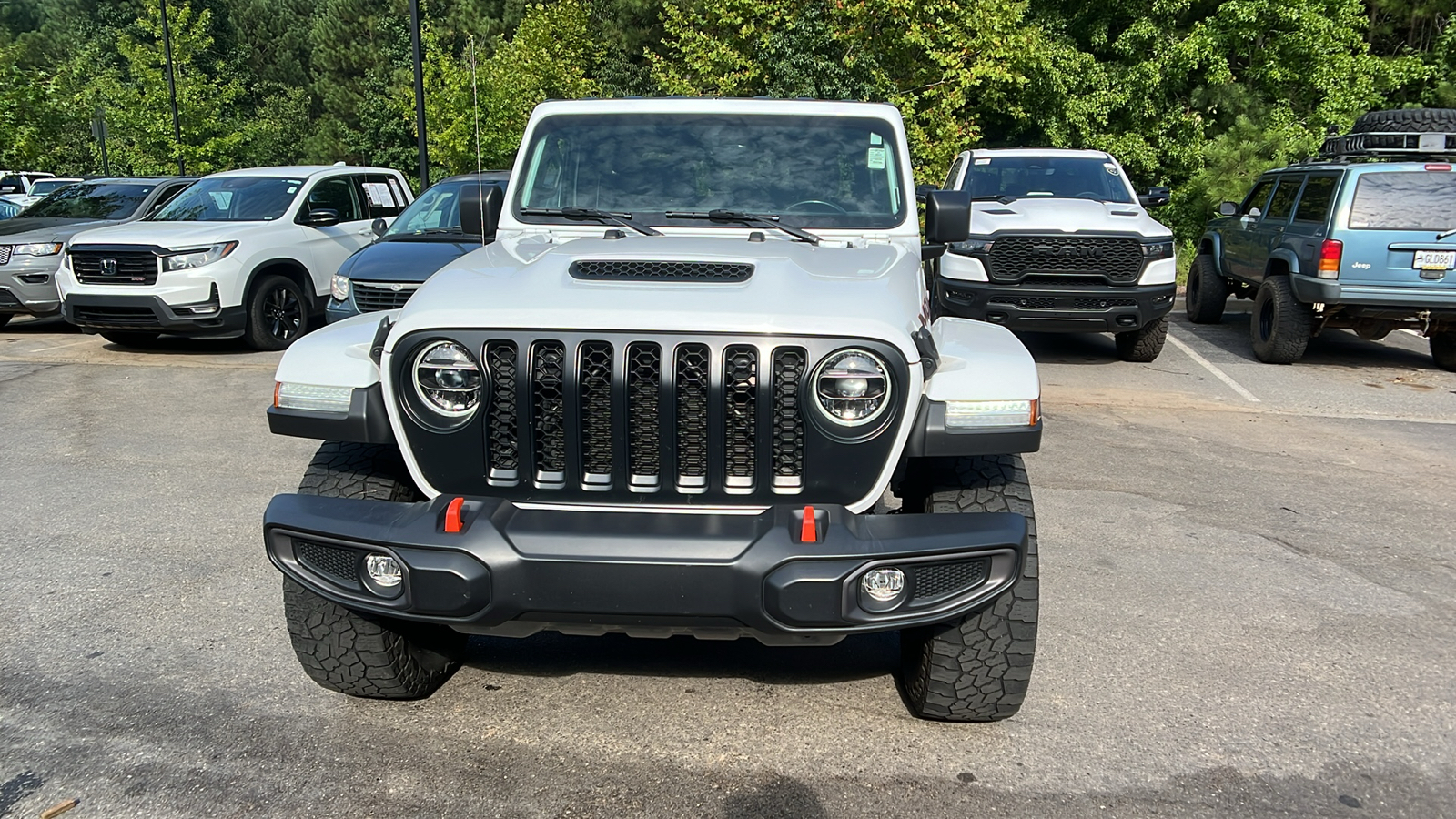 2021 Jeep Gladiator Mojave 2