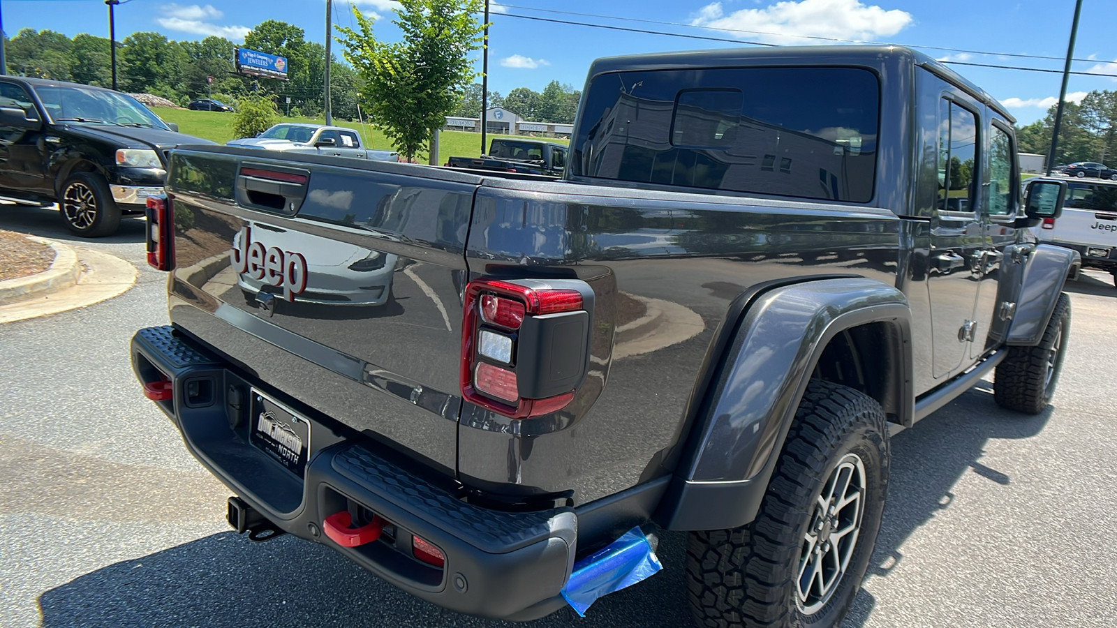 2024 Jeep Gladiator Rubicon X 5